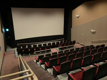 【ユナイテッド・シネマ豊橋18｜SC10｜100席】映画館が貸切できます！企業イベントから個人利用まで幅広く対応！ - ユナイテッド・シネマ豊橋18