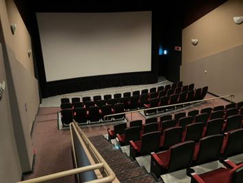 【ユナイテッド・シネマ豊橋18｜SC9｜125席】映画館が貸切できます！企業イベントから個人利用まで幅広く対応！ - ユナイテッド・シネマ豊橋18