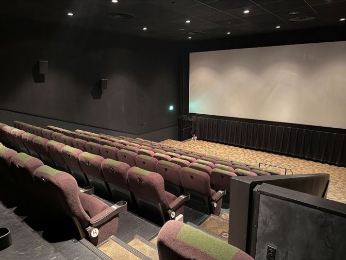 ローソン・ユナイテッドシネマ岡崎 スクリーン4の室内の写真