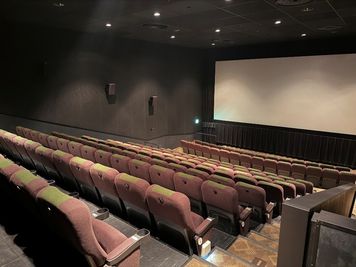 【ローソン・ユナイテッドシネマ岡崎｜SC5｜160席】映画館が貸切できます！企業イベントから個人利用まで幅広く対応！ - ローソン・ユナイテッドシネマ岡崎