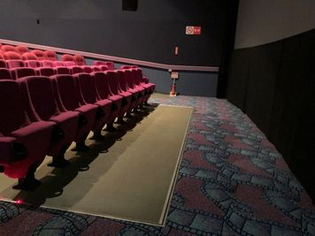 ユナイテッド・シネマ大津 スクリーン2の室内の写真