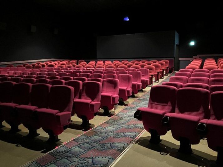 スクリーン4 - ユナイテッド・シネマ大津