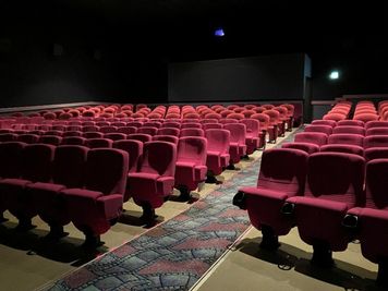 ユナイテッド・シネマ大津 スクリーン4の室内の写真