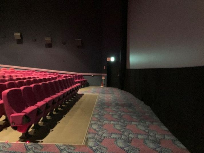 スクリーン4 - ユナイテッド・シネマ大津