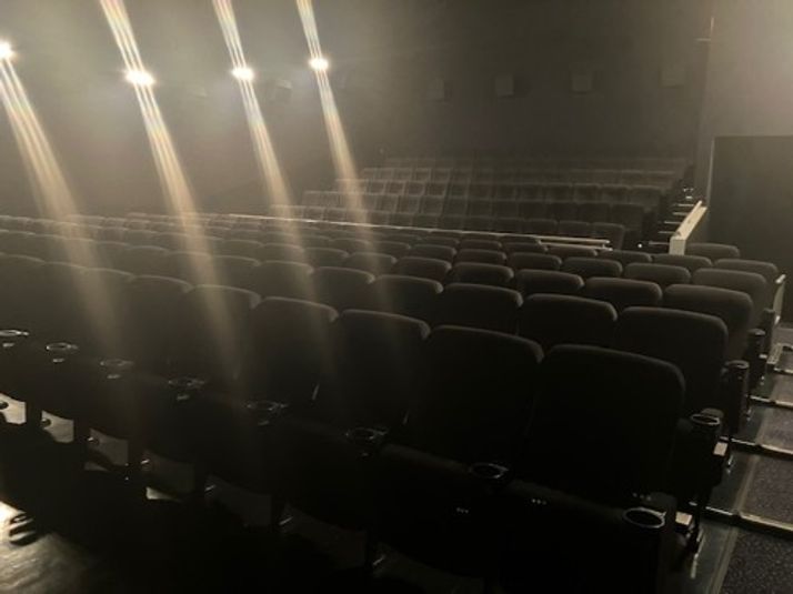 スクリーン9 - ユナイテッド・シネマ岸和田