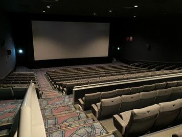 【ユナイテッド・シネマ金沢｜SC6｜338席】映画館が貸切できます！企業イベントから個人利用まで幅広く対応！ - ユナイテッド・シネマ金沢