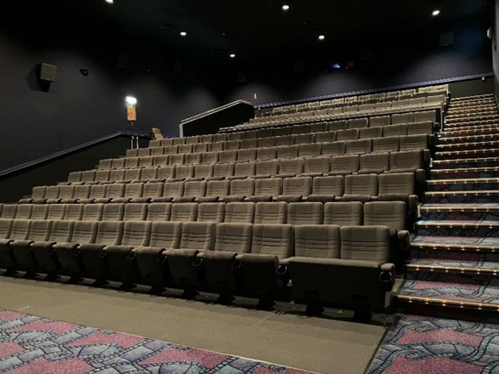 スクリーン8 - ユナイテッド・シネマ金沢