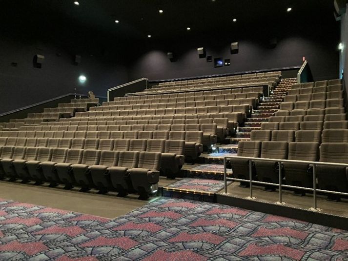 スクリーン9 - ユナイテッド・シネマ金沢