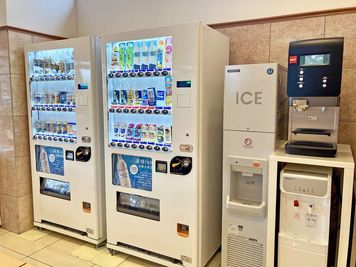 自動販売機 - 東横INN東広島駅前 エコノミーダブルの設備の写真