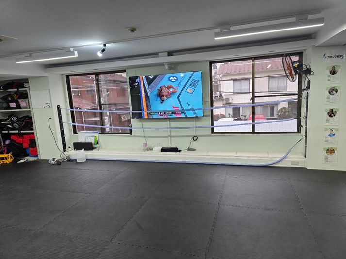 大型レンタルジムスタジオ - kick the beat 国立