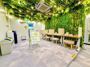 FEEEP 白楽店 FEEEP 白楽店｜定員1名カウンター席｜席番号3(C)の室内の写真