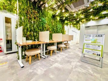 FEEEP 白楽店 FEEEP 白楽店｜定員1名カウンター席｜席番号3(C)の室内の写真