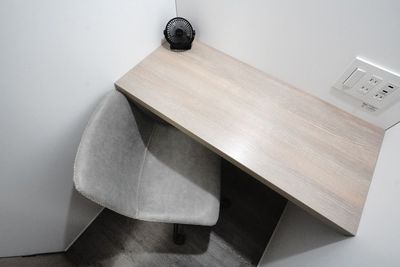 ＜SpemaBOX桜木町ワシントンホテルNo.3＞1人用個室💼駅徒歩1分🚃Wi-Fi📶電源🔌テレワーク/Web面談/作業 - 【SpemaBOX桜木町ワシントンホテル】