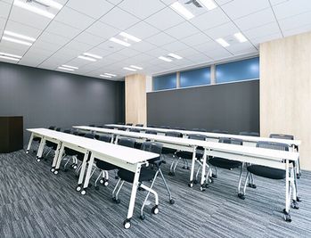 TA conference TA conference For TEAM（最大42名）の室内の写真