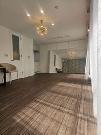 光に包まれた明るい空間 - Studio コノハナサクヤ　吉祥寺 Studioコノハナサクヤ～美しい贅沢な癒しの空間の室内の写真