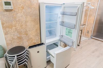 冷蔵庫・冷凍庫
大容量だから、大人数のパーティーも安心🍨 - 【Party新宿御苑】 打ち上げ🎈ボドゲ会｜カドゲ会｜大きな机有り[87]の設備の写真