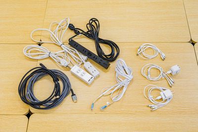 各種充電器※各デバイスに対応
充電がない！そんな時は利用中に充電OK🪫 - 【Party新宿御苑】 打ち上げ🎈ボドゲ会｜カドゲ会｜大きな机有り[87]の設備の写真