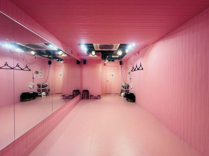 "Gallery" 2F - in the house / Shibuya