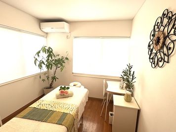 レンタルのお部屋内観２ - レンタルスペース　エルマール 【一軒家のレンタルサロン】閑静な高級住宅街の落ち着いた贅沢空間の室内の写真