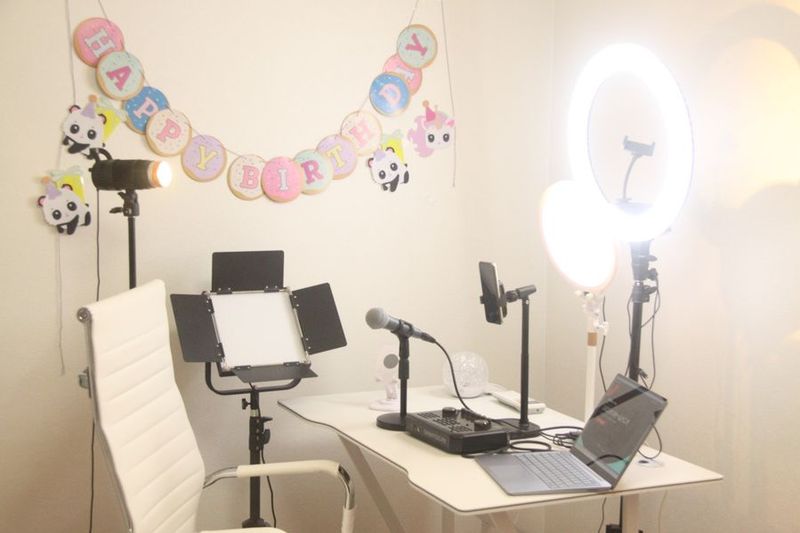 SKMライブ配信スタジオ - SKMライブ配信スタジオ