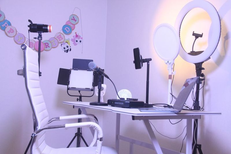 SKMライブ配信スタジオ - SKMライブ配信スタジオ