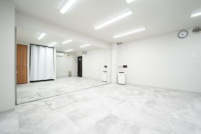 白を基調としたナチュラルな空間のStudio-Bio室内の写真 - レンタルスタジオBio Studio-Bioの室内の写真