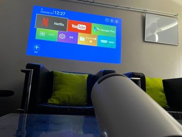 ドームイベントの上映会・鑑賞会（有料動画サイトの契約ナシ） - ドームラウンジ水道橋の室内の写真