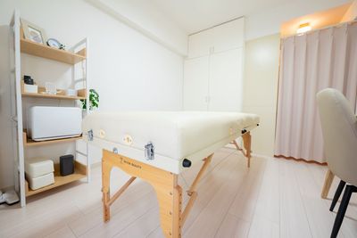 部屋全体 - レンタルサロンtreat三鷹店 完全個室プライベートサロンの室内の写真