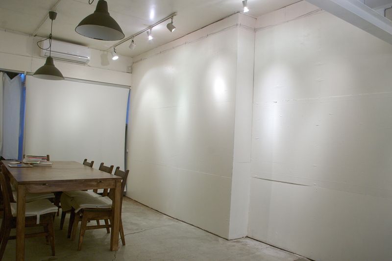 1階スペース - 写真企画室ホトリ