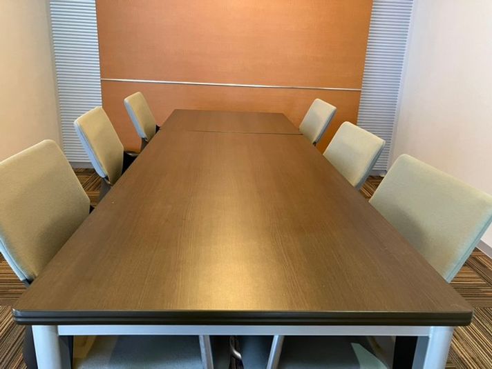 【個室】Gスクエア五福店・商談スペース - トヨタモビリティ富山 ＜Gスクエア五福＞