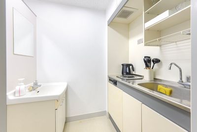 813_MillionLOUNGE西新宿 レンタルスペースの室内の写真