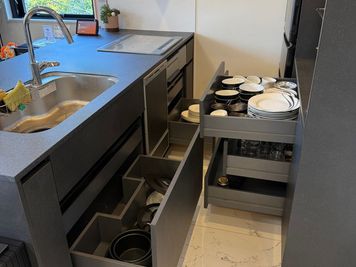 【表参道駅9分｜完全貸切】屋上東京タワー夜景｜駐車場・室内ゴルフ 【表参道駅9分｜完全貸切】屋上からは東京タワーの夜景を一望。の室内の写真