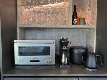 【表参道駅9分｜完全貸切】屋上東京タワー夜景｜駐車場・室内ゴルフ 【表参道駅9分｜完全貸切】屋上からは東京タワーの夜景を一望。の室内の写真