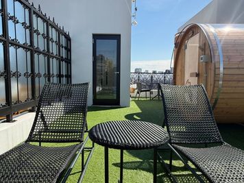 【表参道駅9分｜完全貸切】屋上東京タワー夜景｜駐車場・室内ゴルフ 【表参道駅9分｜完全貸切】屋上からは東京タワーの夜景を一望。の室内の写真