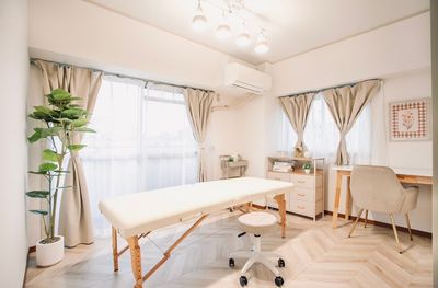 【NEW OPEN】自由が丘駅徒歩2分！エステ、ネイル、ヨガ、パーソナルカラー診断、整体、セルフ撮影など用途様々リラックス空間 - レンタルサロンChillru 自由が丘