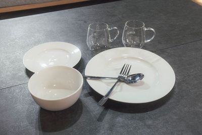 食器セット - 【THEATER日吉】 推し活｜貸切大画面スクリーン｜駅近｜広々[89]の設備の写真