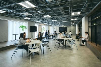 福井駅2分|30分から使えるコワーキング。Web会議OK・全席電源・高速Wi-Fi完備。出張や商談の合間に - 越乃バレーbyBBR