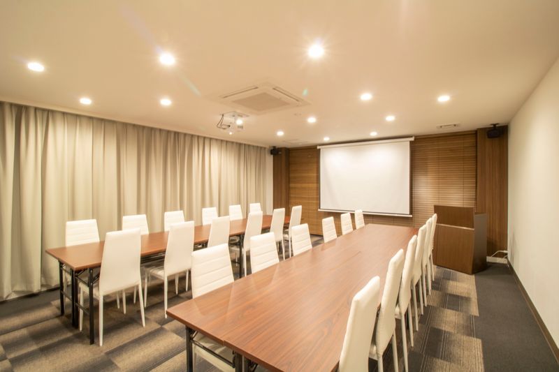 2F 中会議室① 【24名様】 - SBL烏丸会議室