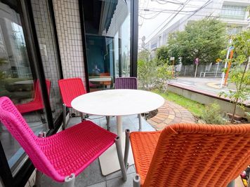 庭（共用） - IDEABOXシェアオフィス＆カフェ レンタルスペース　１人用完全個室①の設備の写真