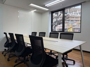 リベルテ青山 KOKURITSU MEETING BASEの室内の写真