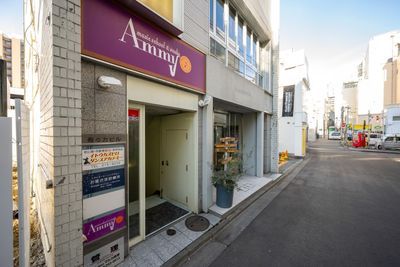 ビル入り口 - Music School & Studio【Ammy】 『広瀬通から駅徒歩5分』グランドピアノでの練習に！の入口の写真