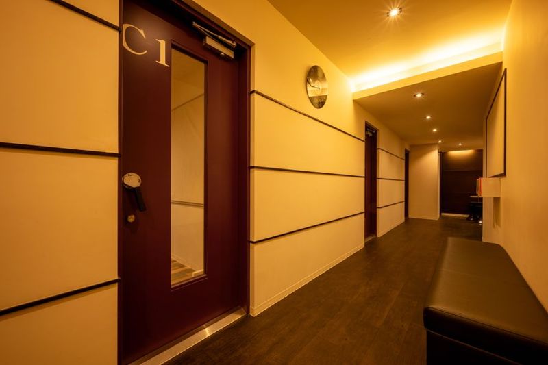 『広瀬通から駅徒歩5分』グランドピアノでの練習に！ - Music School & Studio【Ammy】