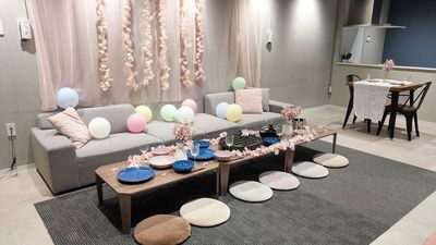 テーブルを片付けて広く使うのもOK！レイアウトは自由に変更可能 - ステラ・スペース秋葉原【秋葉原/湯島/末広町/御徒町】 ステラ・スペース秋葉原の室内の写真