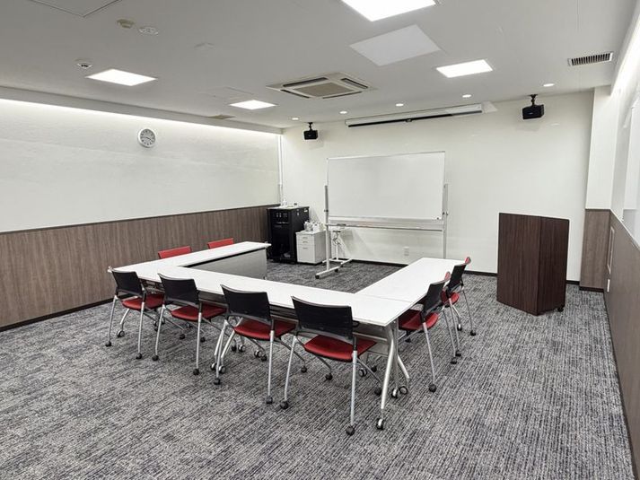ニュー共栄ビル(大阪梅田)「地下レンタルスペース＆大会議室」 - ニュー共栄ビル(大阪梅田)「地下レンタルスペース＆大会議室」