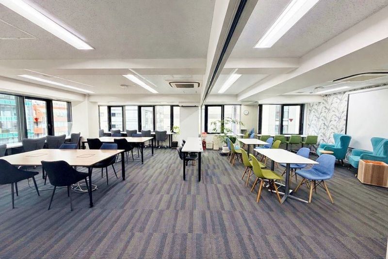 スペース A＋B - ウィズスクエア・GLOXIA銀座店