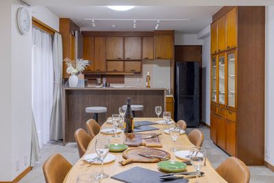 ダイニングテーブル2点、ダイニングチェアー8点 - タイムレス渋谷 タイムレス渋谷2F｜キッチン🍴｜パーティ🎉｜撮影📷｜会議の室内の写真