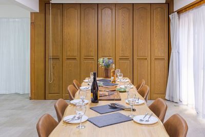 ダイニングテーブル2点、ダイニングチェアー8点、、クローゼット - タイムレス渋谷 タイムレス渋谷2F｜キッチン🍴｜パーティ🎉｜撮影📷｜会議の室内の写真