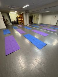 [無料]ヨガマット8枚 - レンタルダンススタジオaddonの設備の写真