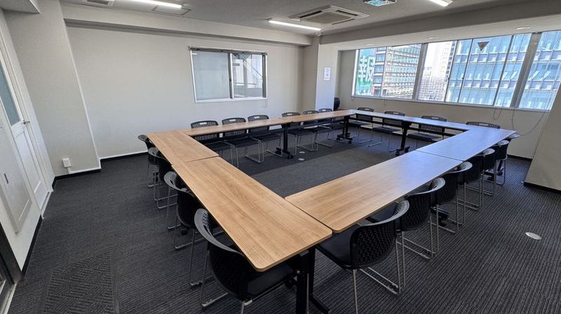 【神田・神保町】徒歩3分！駅近大型セミナールーム『コアラ会議室』 - 神保町・神田の貸スペース『コアラ会議室』