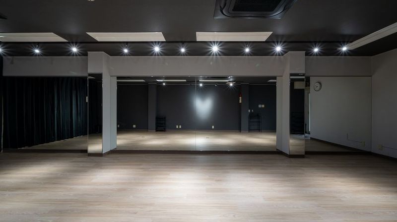 レンタルダンススタジオ　CLOVER二条駅店 - レンタルスペースCLOVER